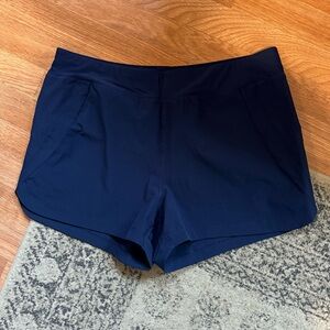 Lands End Size 14 Navy Blue Shorts